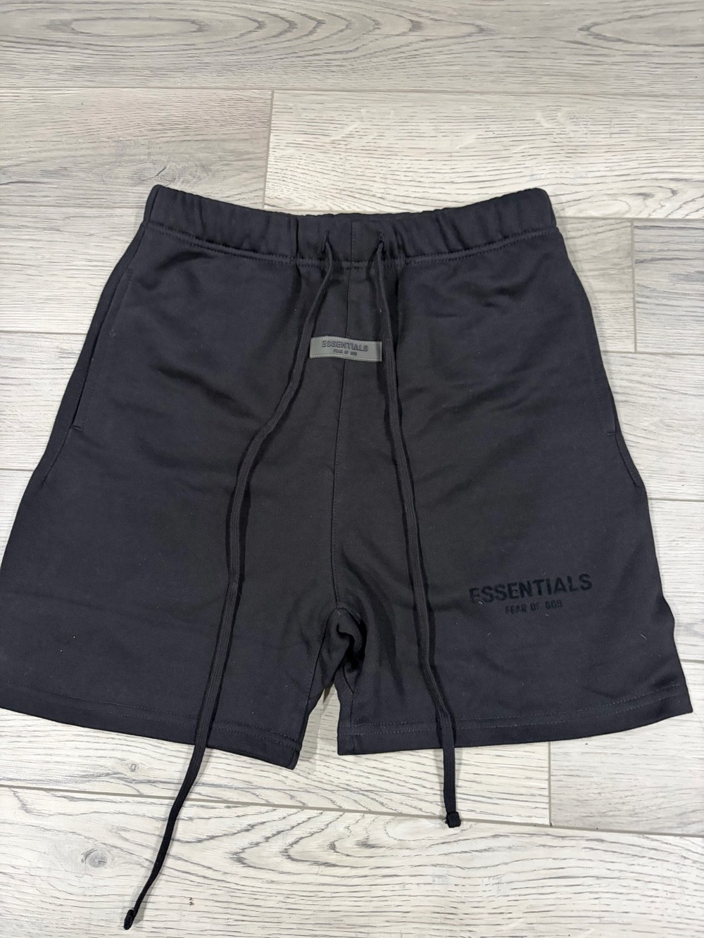ESSENTIALS Black shorts size S